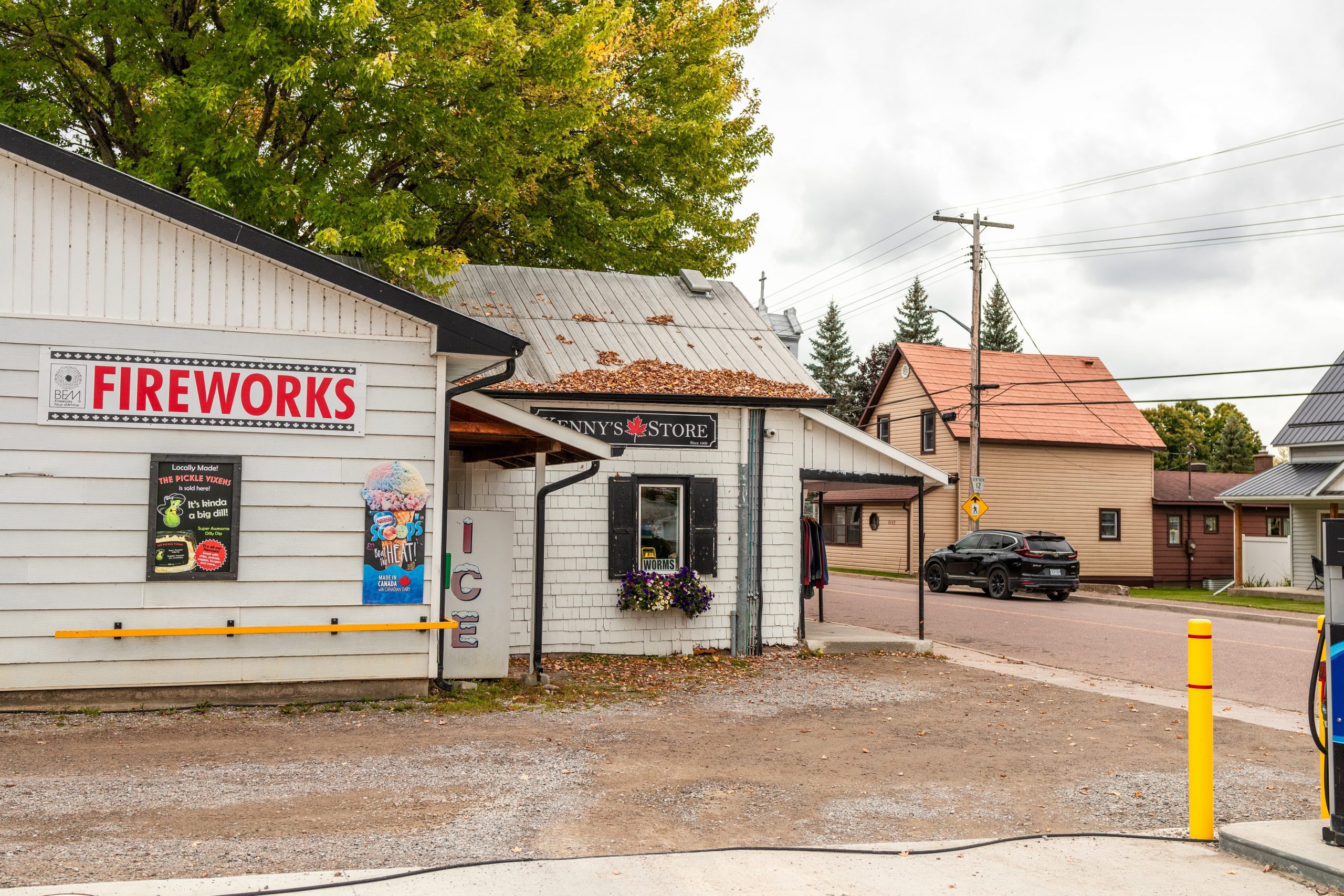 Kenny's Store building